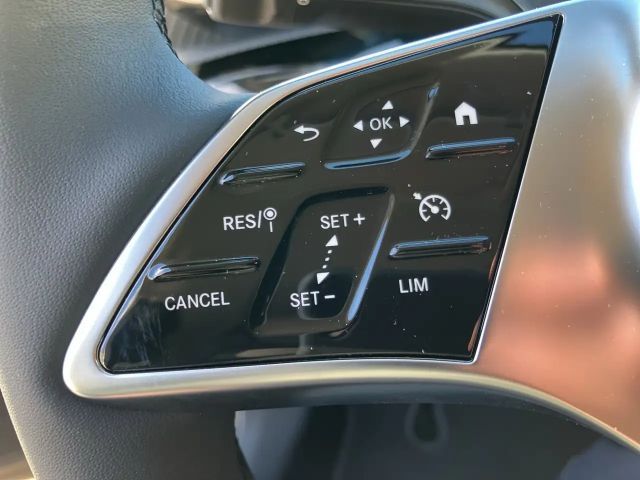 Mercedes-Benz A 180 A 180 d Hatchback