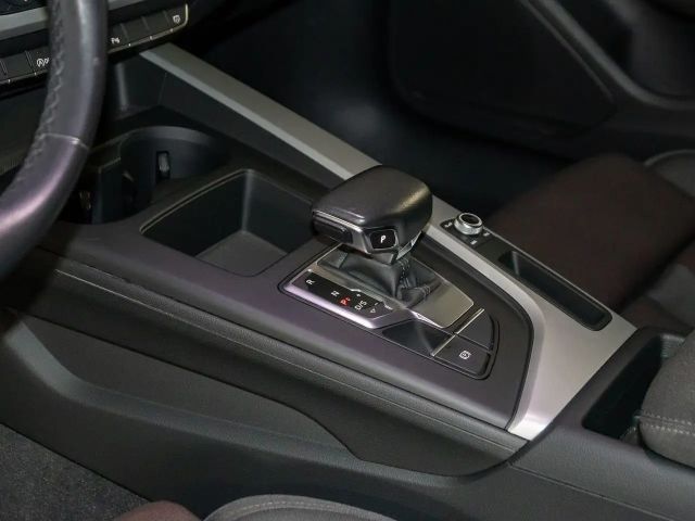 Audi A4 35 TFSI S-Line