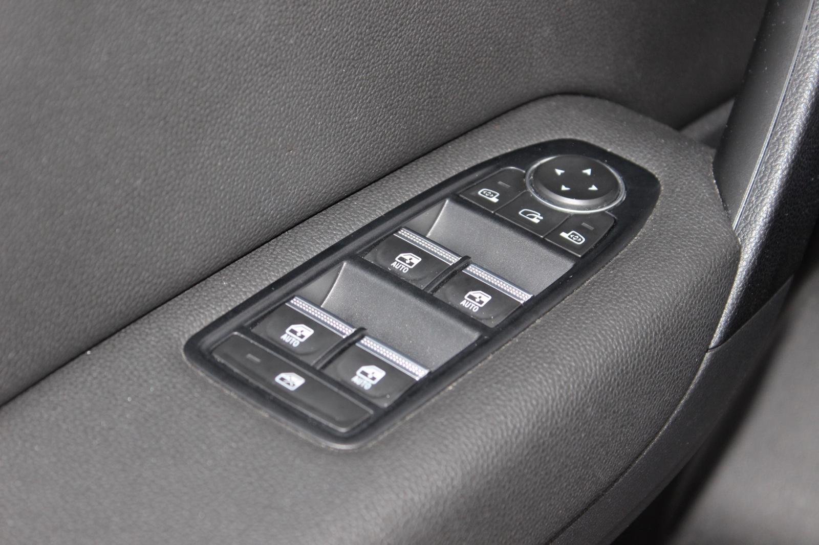 Renault Captur Bose E-Tech Intens