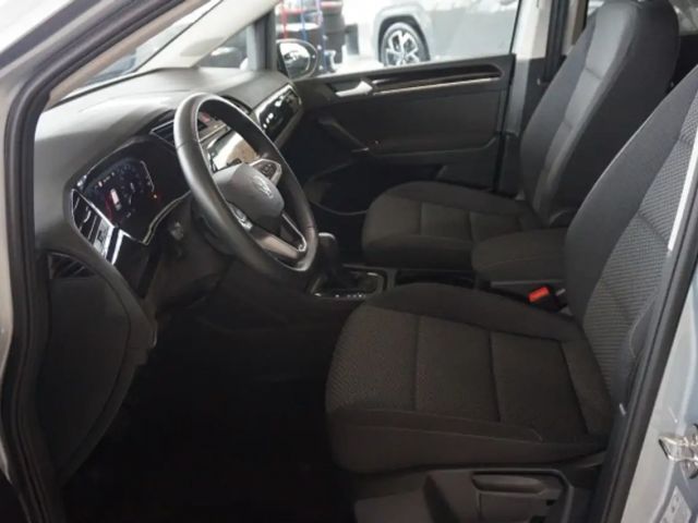 Volkswagen Touran DSG R-Line