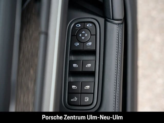 Porsche Cayenne E-Hybrid S