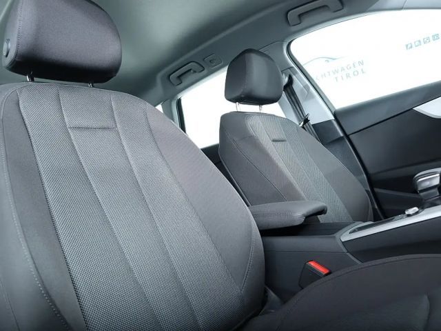 Audi A4 35 TDI Avant Business S-Tronic Sport