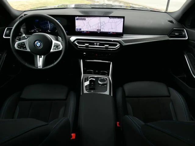 BMW 330 330e M-Sport Sedan