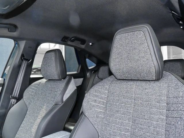 Peugeot E-3008 Allure Pack