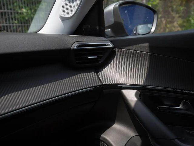 Peugeot 2008 Allure Pack EAT8