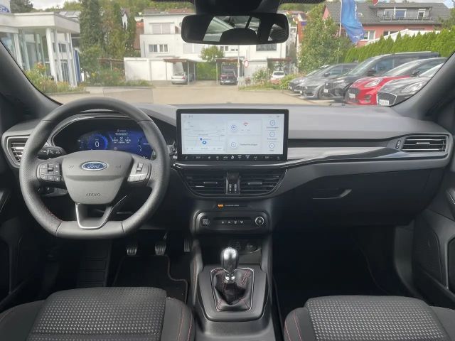 Ford Focus EcoBoost ST Line Wagon