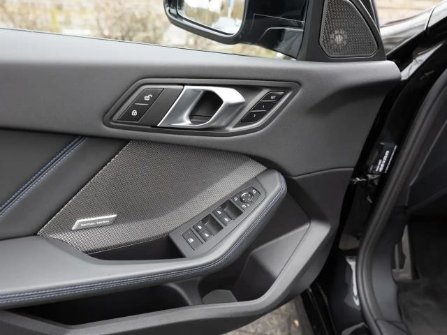 BMW 135 Sedan xDrive