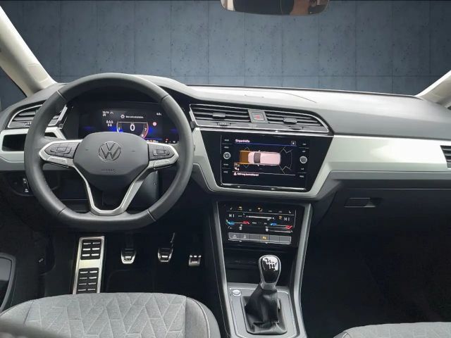 Volkswagen Touran 1.5 TSI Move