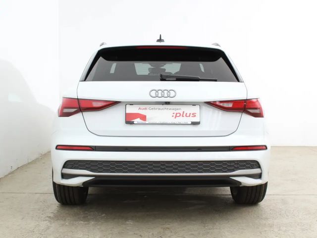 Audi A3 30 TFSI Sedan