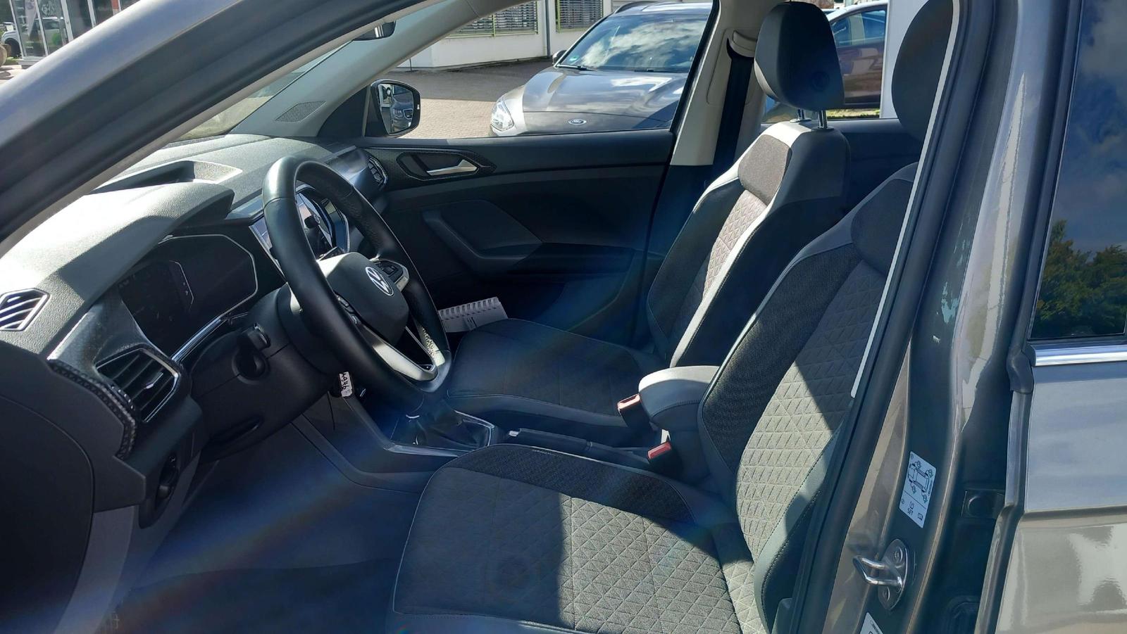 Volkswagen T-Cross Style