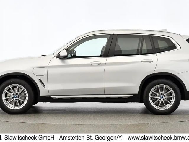 BMW X3 xDrive30e