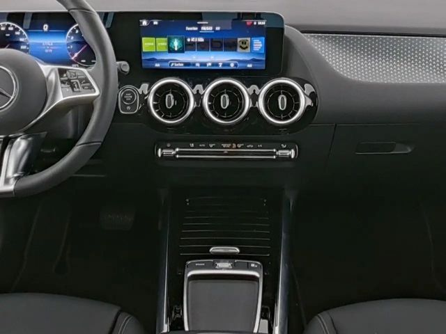 Mercedes-Benz GLA 180 Progressive