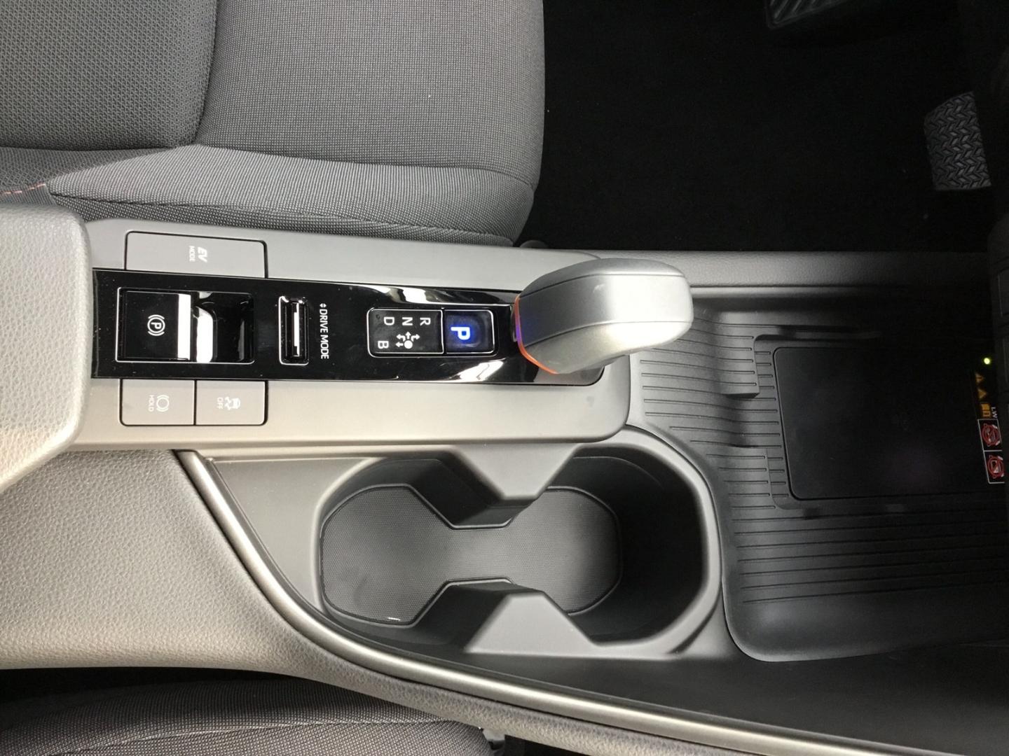 Toyota C-HR Hybride Team D