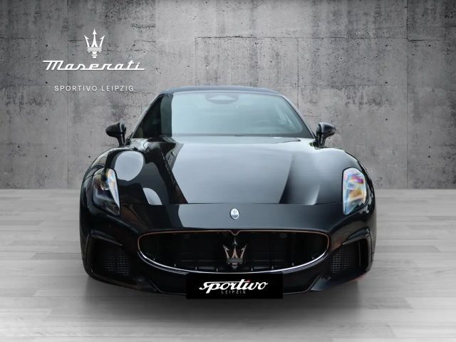 Maserati GranCabrio Trofeo