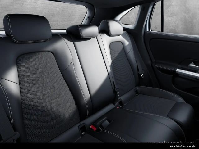 Mercedes-Benz GLA 200 GLA 200 d