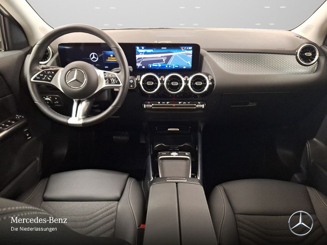 Mercedes-Benz GLA 180 Progressive