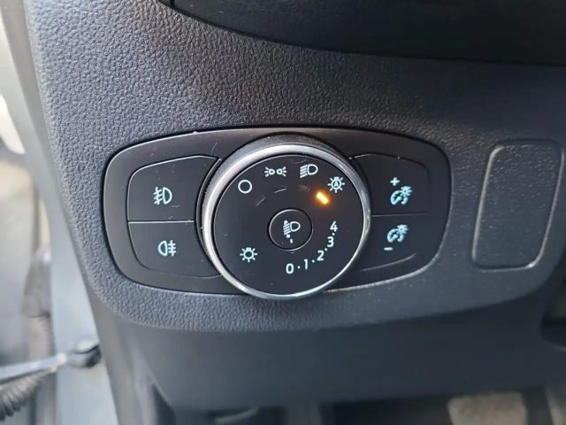 Ford Puma EcoBoost Titanium