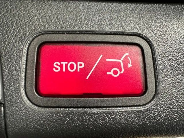 Mercedes-Benz B 200 Progressive Sedan