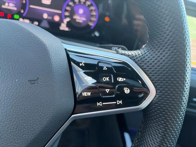 Volkswagen Golf 4Motion DSG R-Line Variant