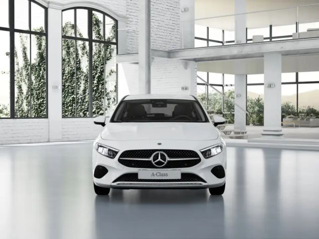 Mercedes-Benz A 200 A 200 d