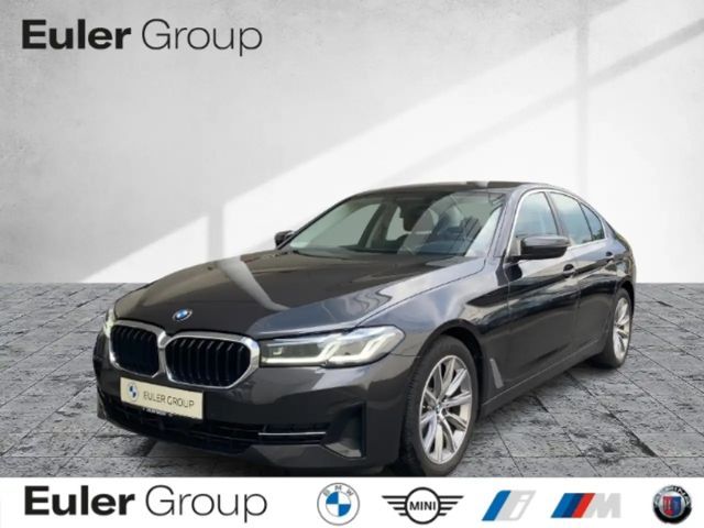 BMW 520 520d Sedan