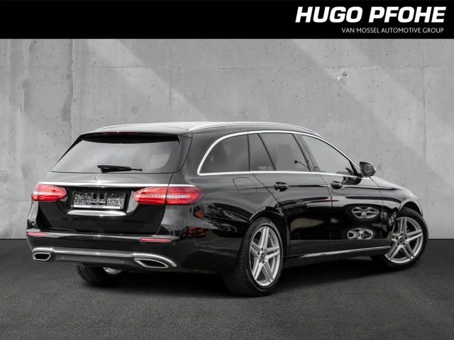 Mercedes-Benz E 220 AVANTGARDE E 220 d Estate