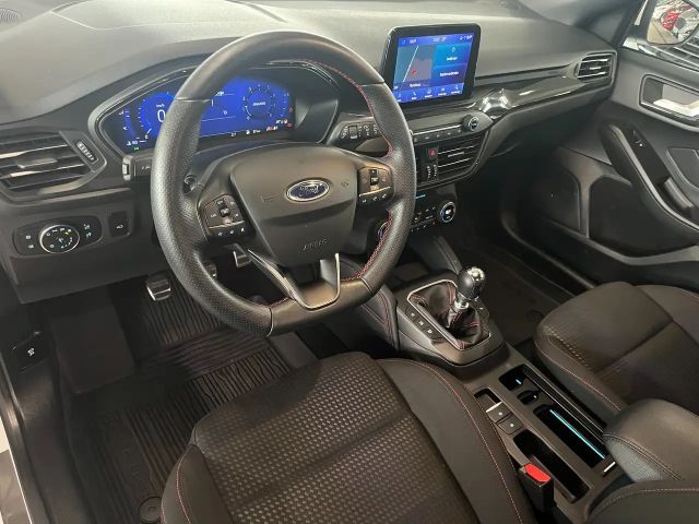 Ford Focus ST Line Wagon