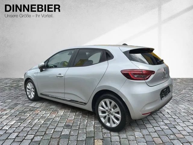 Renault Clio Experience