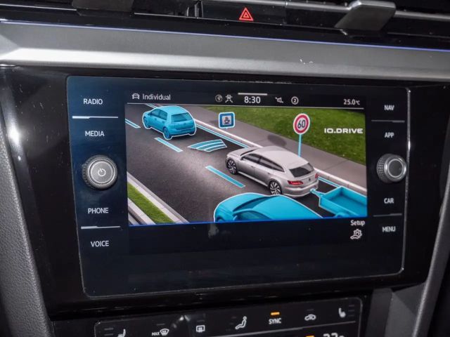 Volkswagen Arteon 2.0 TSI R-Line