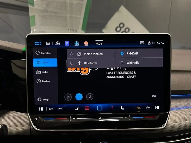 Volkswagen Golf 1.5 eTSI DSG