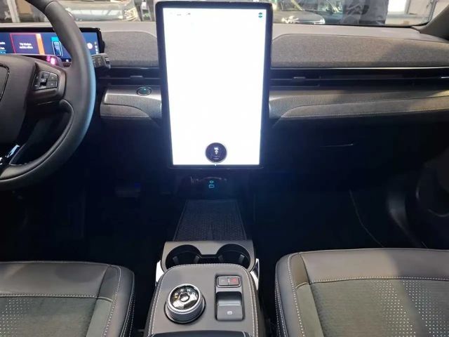 Ford Mustang Mach-E AWD GT