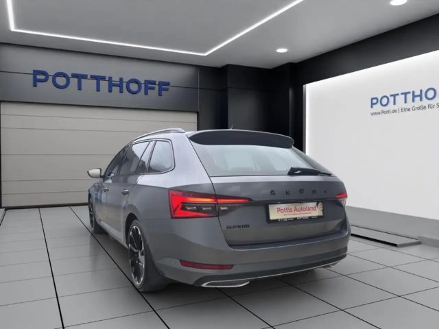 Skoda Superb 2.0 TDI Combi Sportline