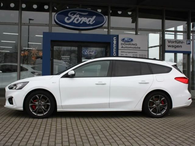 Ford Focus ST Line Wagon