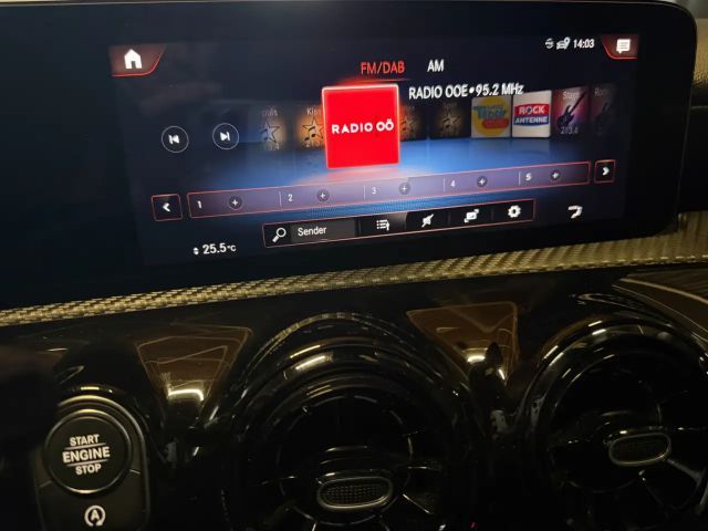 Mercedes-Benz A 180 A 180 d