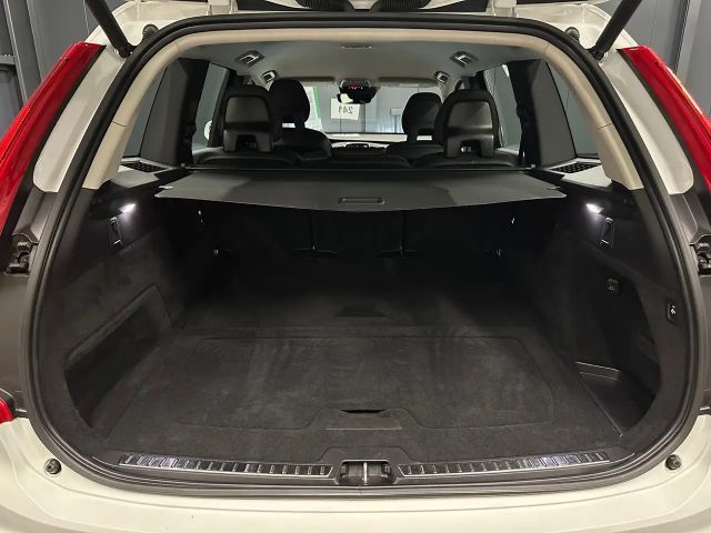 Volvo XC90 AWD Momentum