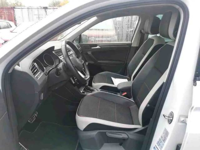 Volkswagen Tiguan 1.5 TSI DSG Sport