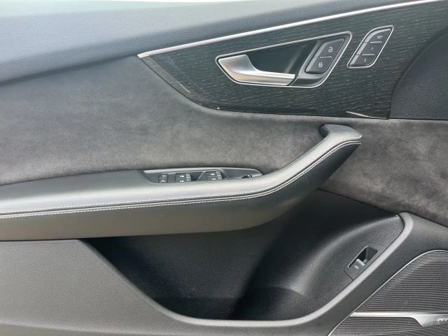 Audi Q7 50 TDI Quattro S-Line