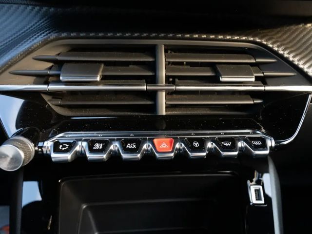 Peugeot 2008 Active Pack EAT8 PureTech