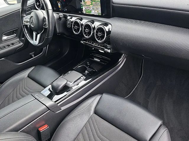 Mercedes-Benz A 200 Style