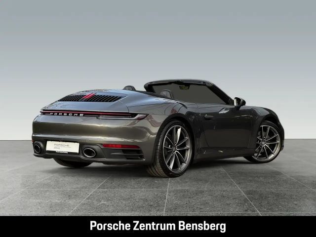 Porsche 992 Cabrio Carrera