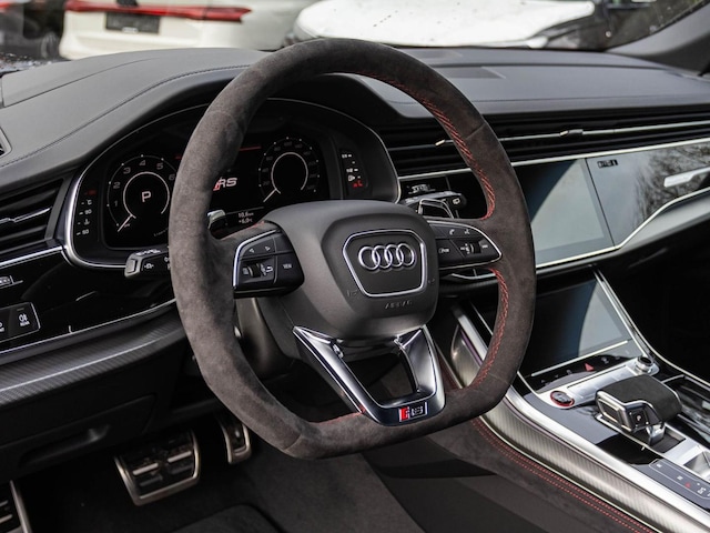 Audi RS Q8 Performance Quattro