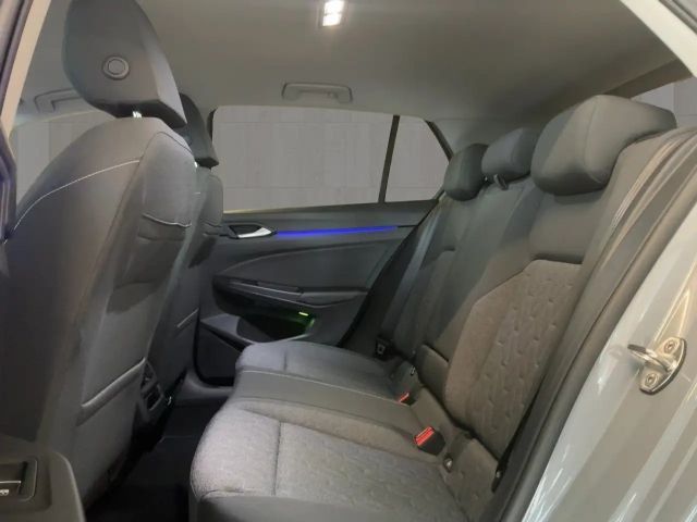 Volkswagen Golf DSG Golf VIII Move