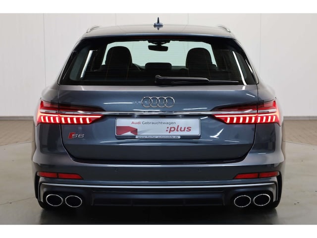 Audi S6 Avant Quattro