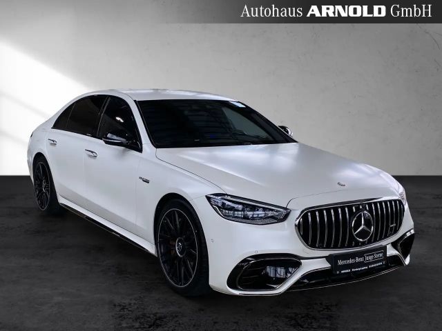 Mercedes-Benz AMG S S 63 AMG Sedan