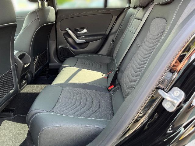 Mercedes-Benz CLA 180 Shooting Brake