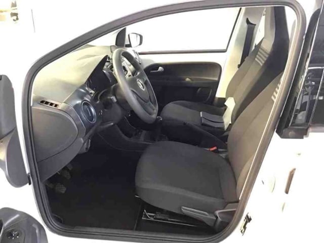 Volkswagen up! Move Move up!