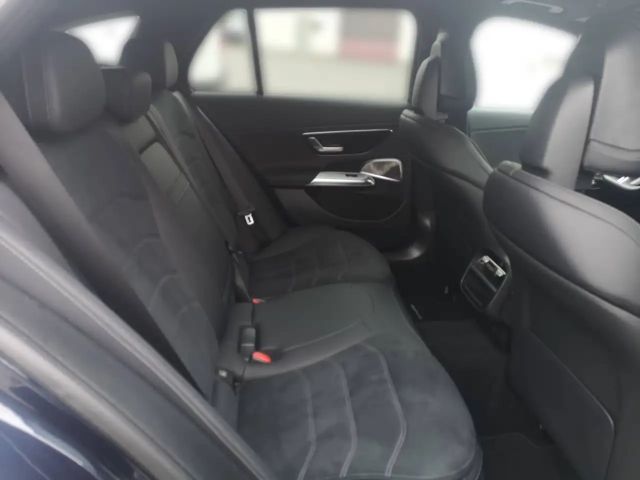 Mercedes-Benz E 220 AMG Line E 220 d Estate