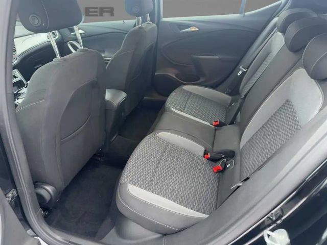 Opel Astra GS-Line Grand Sport