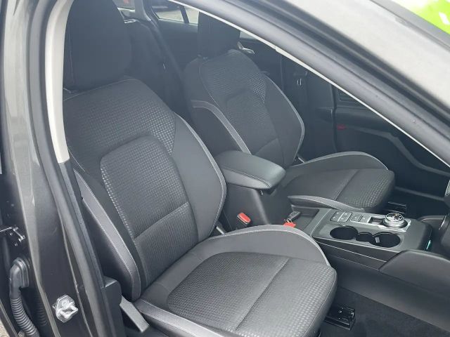 Ford Focus Cool & Connect Wagon