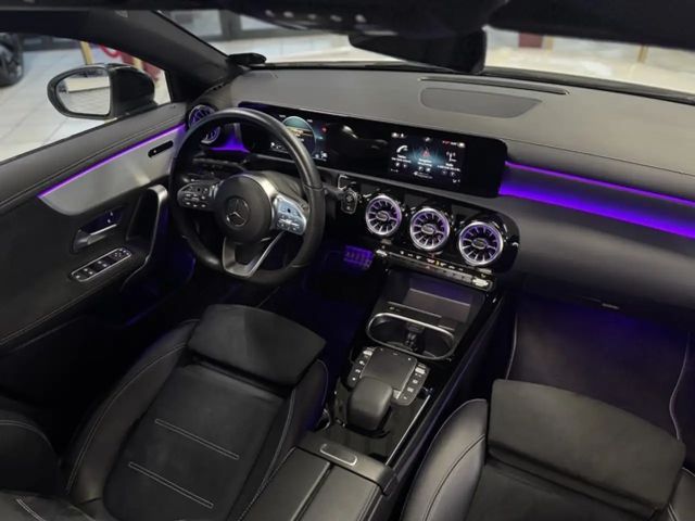 Mercedes-Benz A 200 AMG Line